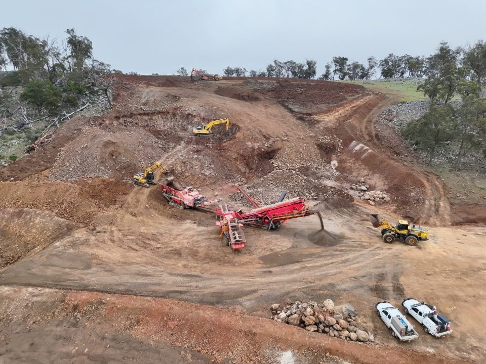 Crushing and screening plant at Ohio Quarry